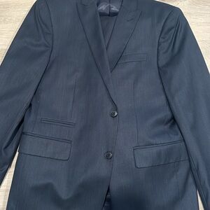 J. Ferrar Slim Fit Suit 42R and 30x32 Suit Pants navy blue